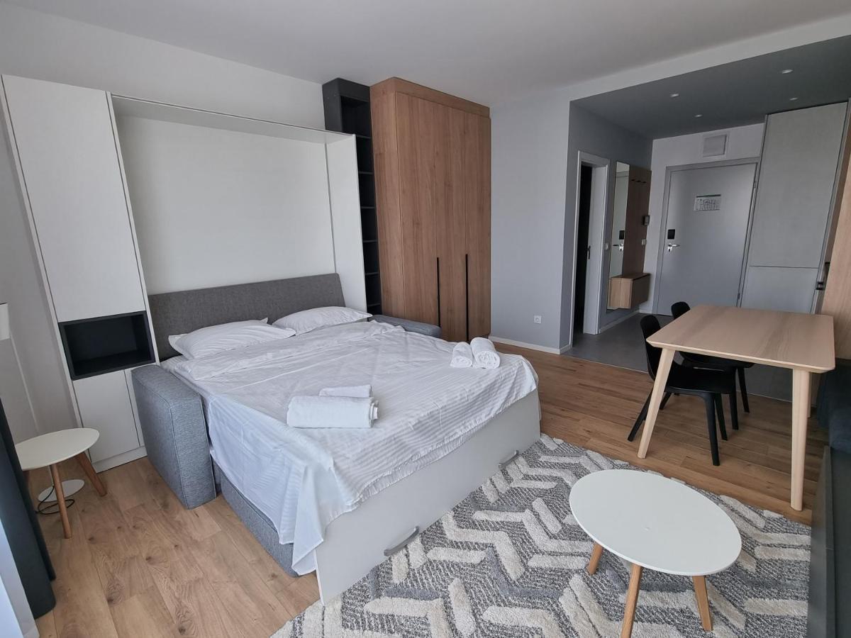 Mona Living Aparthotel *