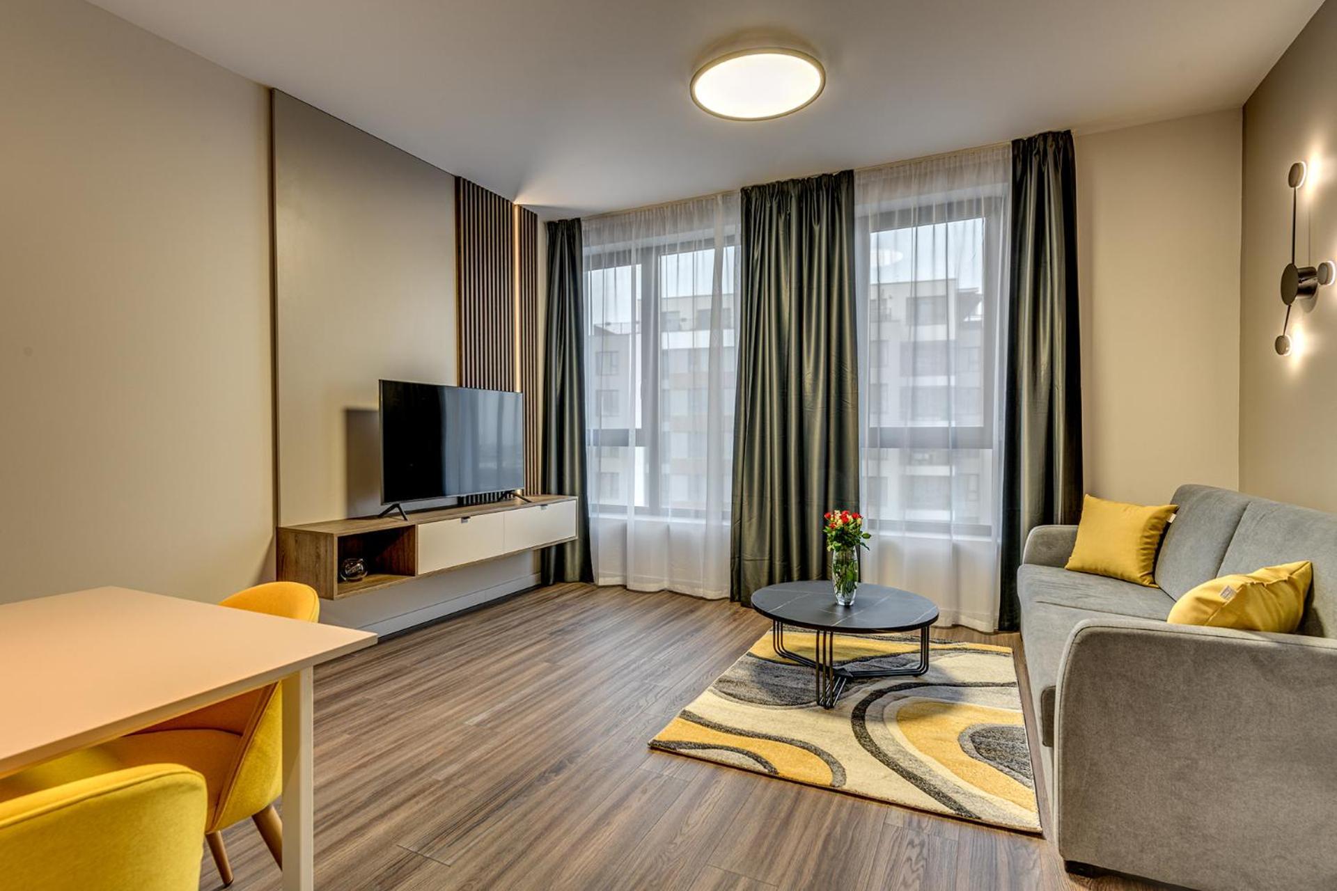 Aparthotel Mona Living