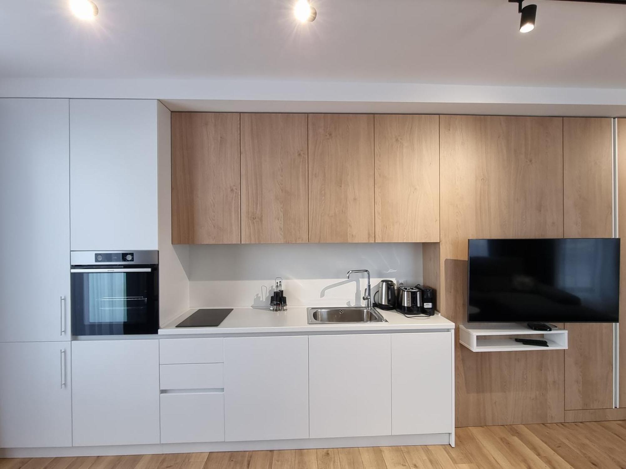 Mona Living Aparthotel *