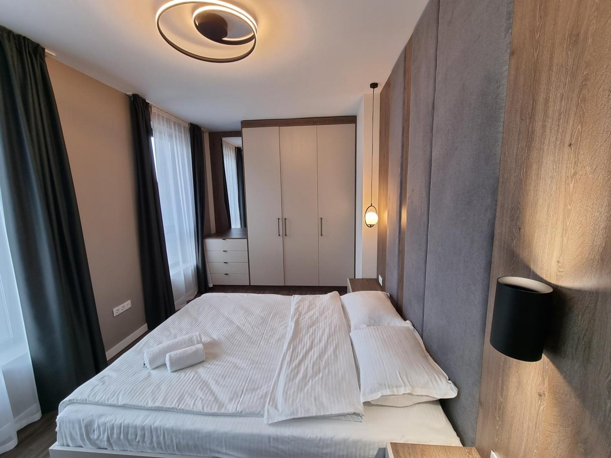 Aparthotel Mona Living *
