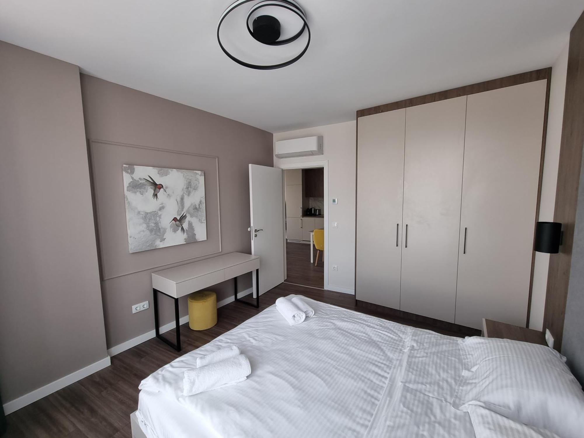 Mona Living Aparthotel *